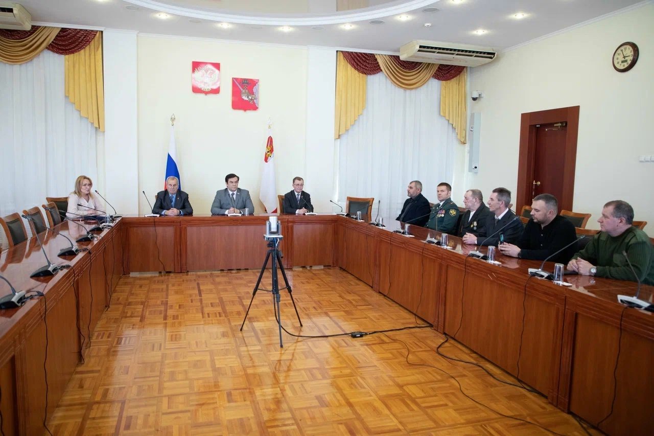 В Вологодской области награждают отцов