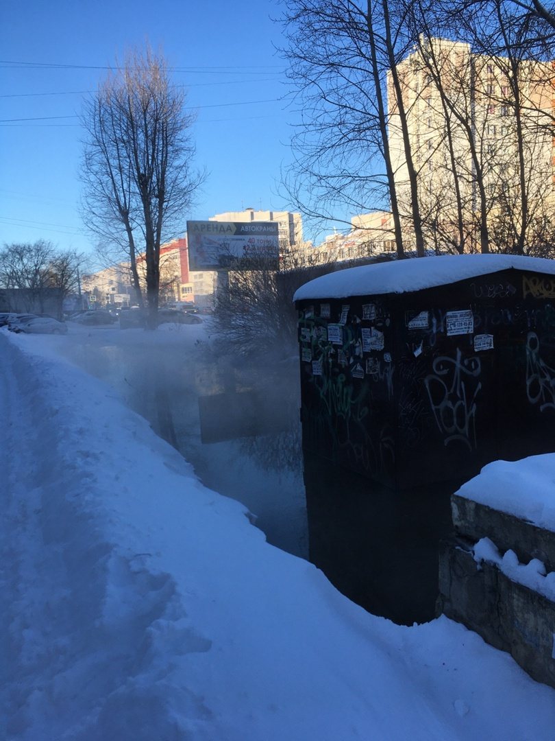 В Вологде затопило улицу Петина
