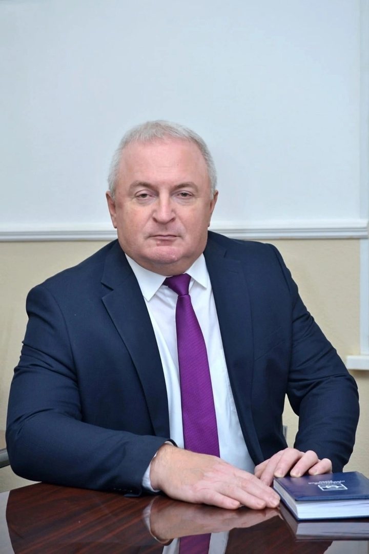 Депутаты приняли отставку вологодского чиновника