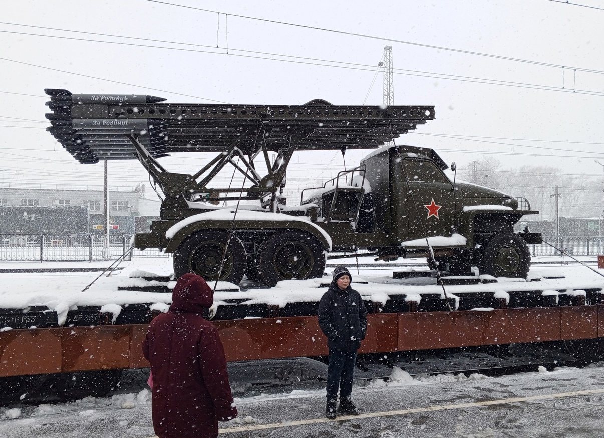В Вологду привезли танк, гаубицу и систему реактивной артиллерии