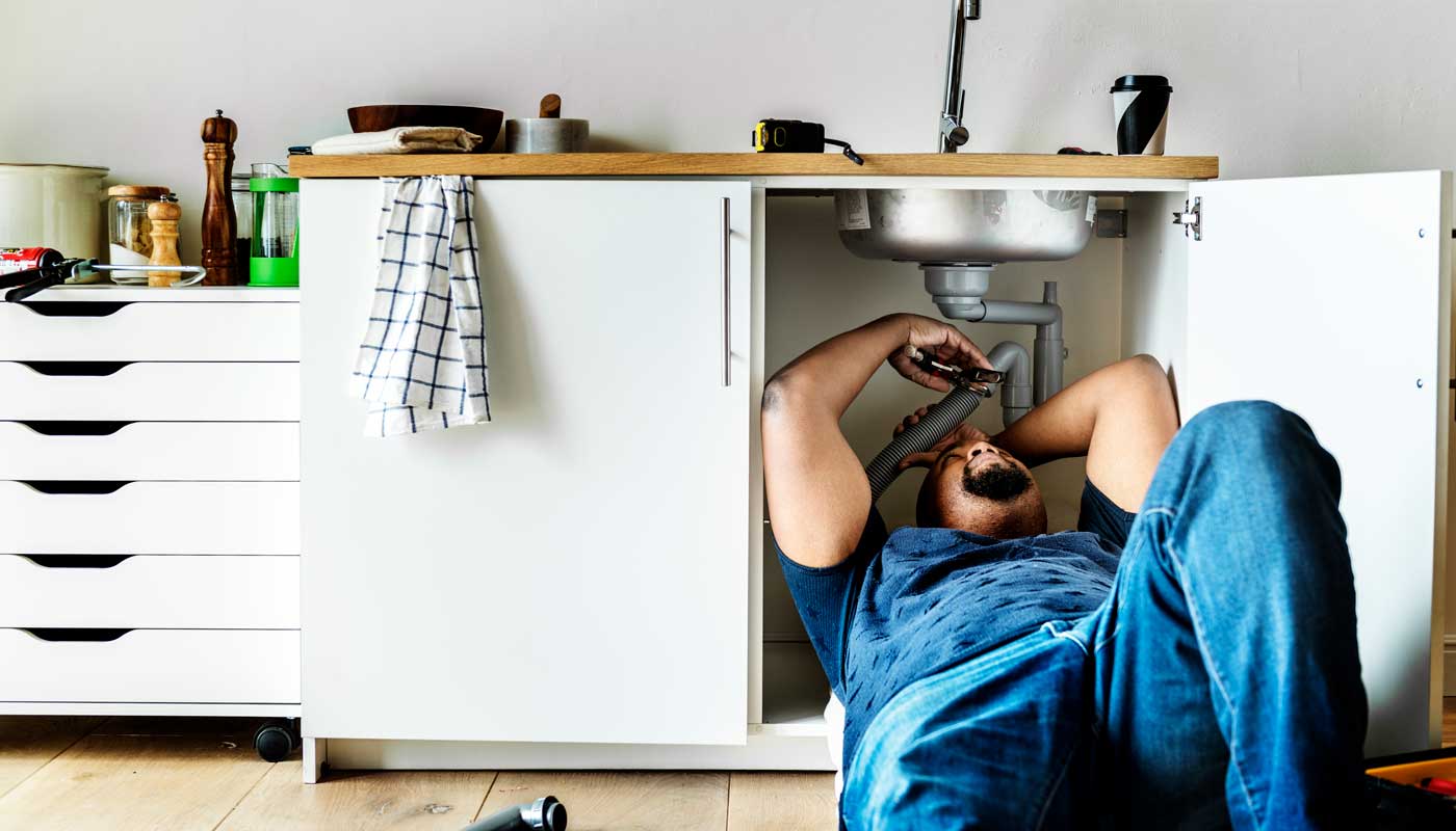 Что делать, если прорвало трубы?