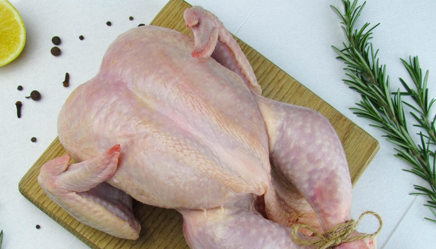 Сочный куриный пирог без теста с хрустящей корочкой: альтернатива приевшимся котлетам