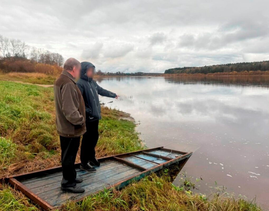 Вологжанин три дня плыл по Сухоне на краденой лодке