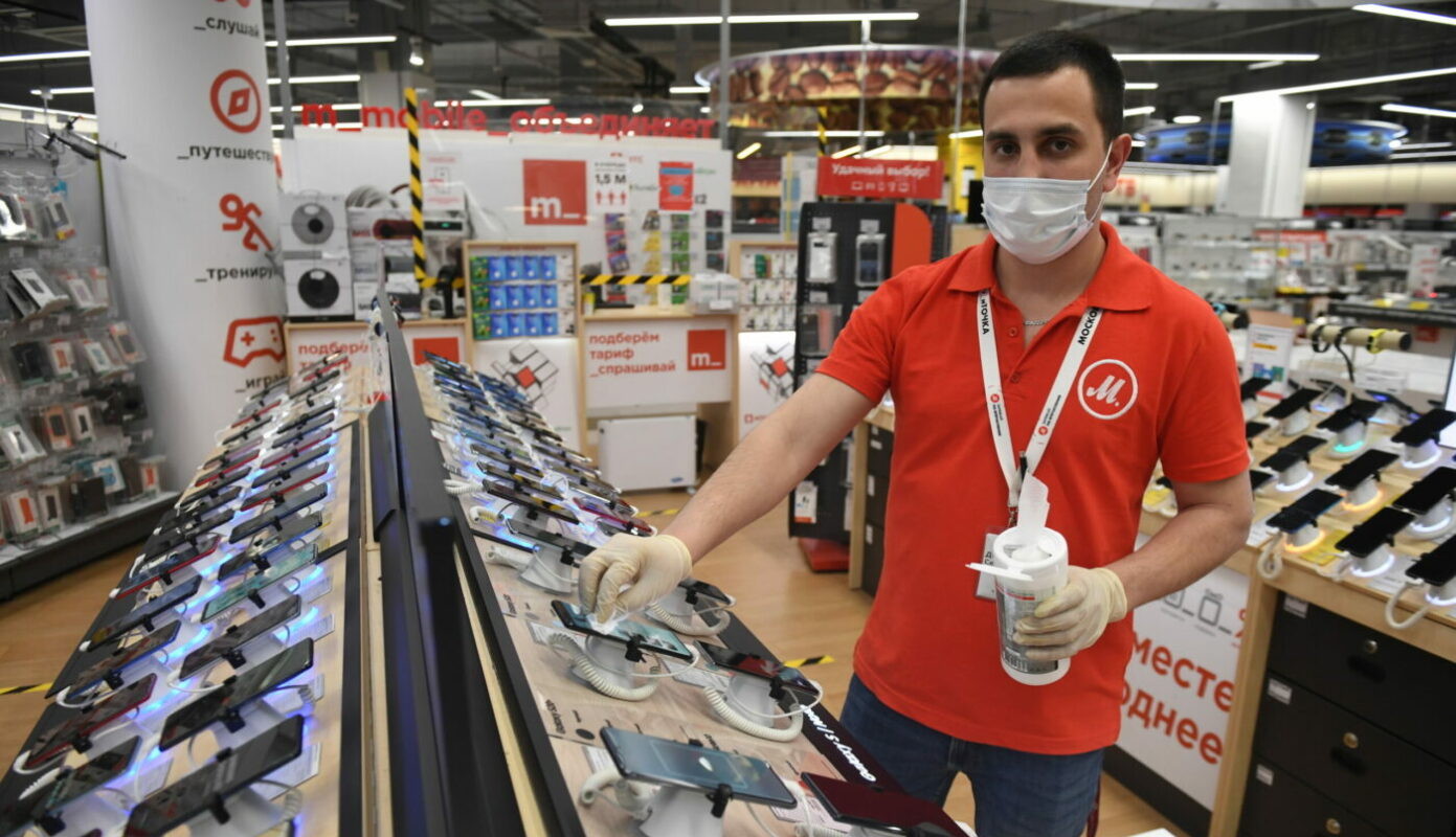 магазин электроники, смартфоны