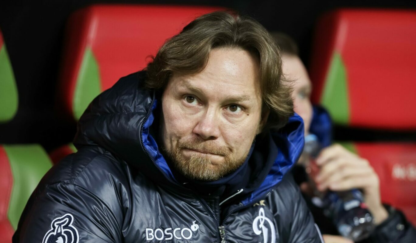 тренер Валерий Карпин