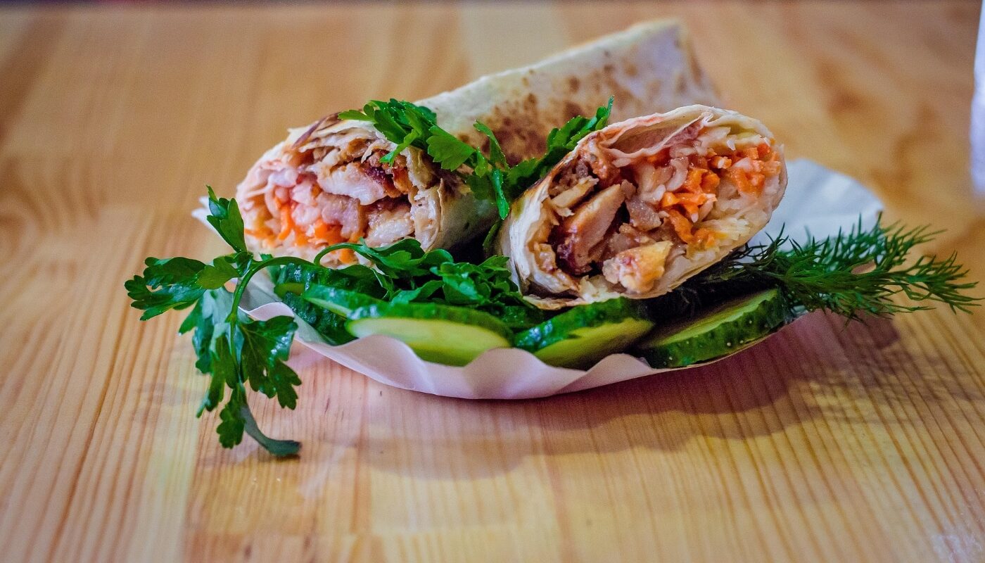 Праздничная закуска «Гость стучится в двери»: потребуется всего 3 продукта и 10минут