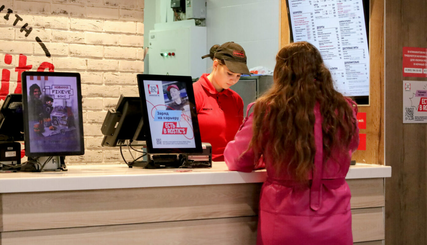 Ходить в рестораны больше не в моде. Рынок общепита в России переживает трансформацию