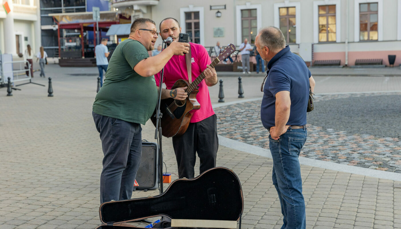 В Краснодаре ввели цензуру и ужесточили требования к уличным музыкантам