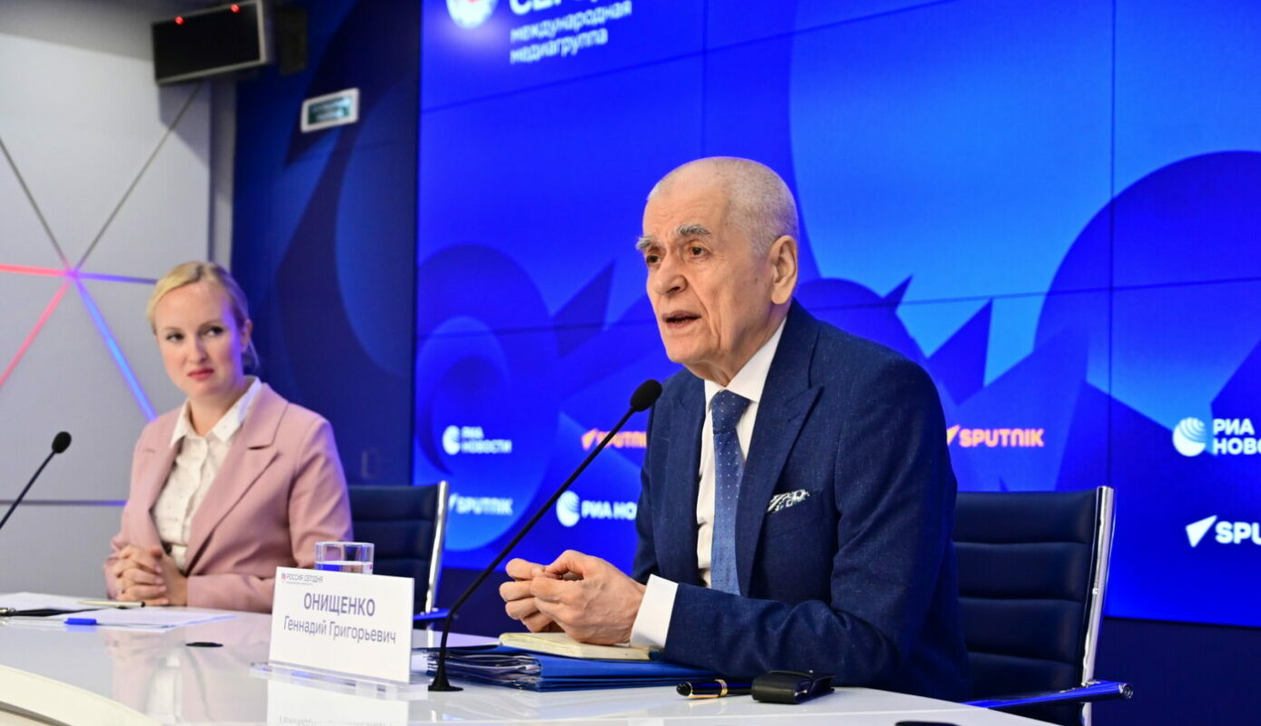 Геннадий Онищенко назвал главное препятствие для введения в России 4-х дневной рабочей недели