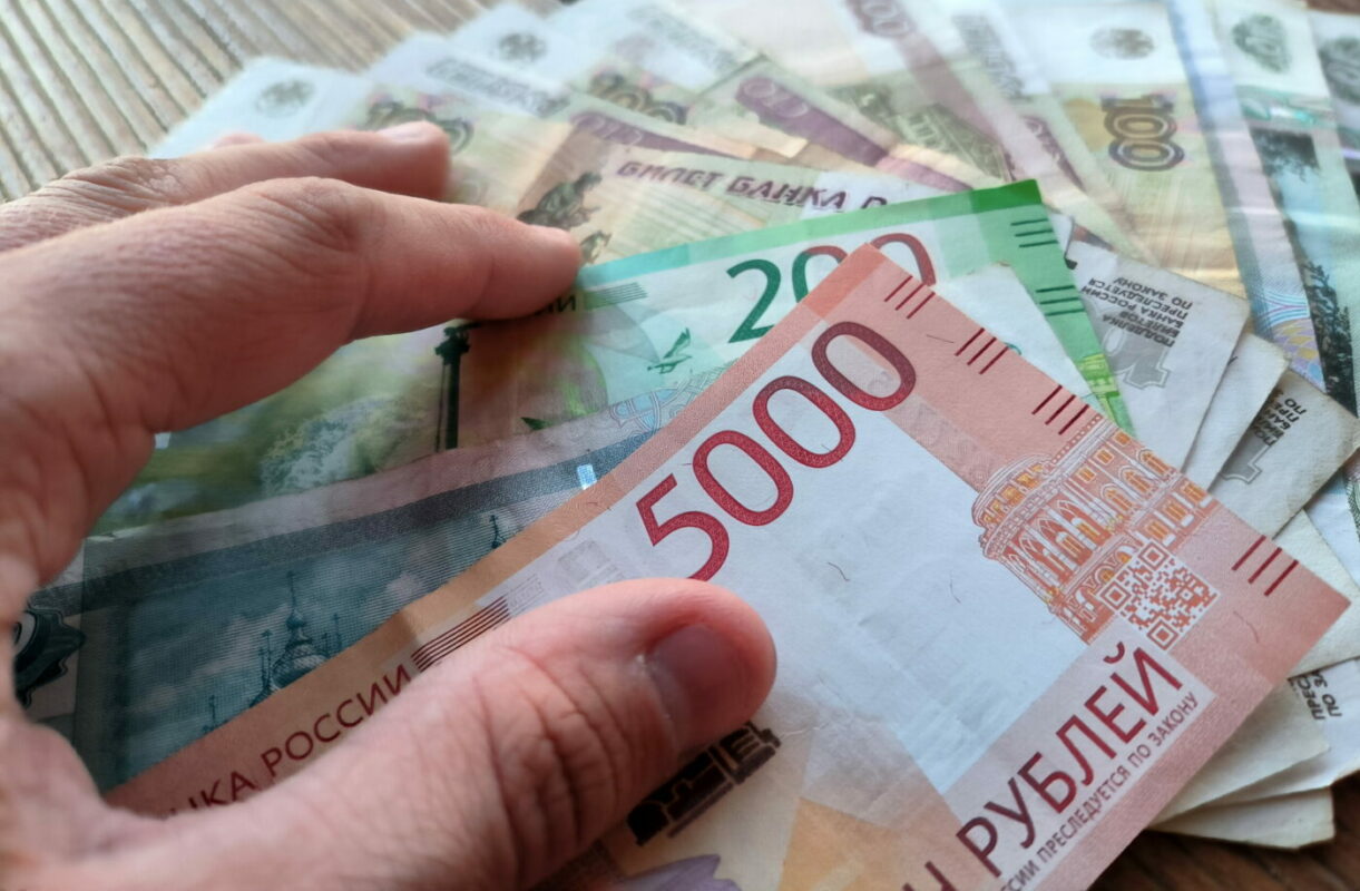 Нельзя терять ни минуты. 5 ситуаций, когда деньги с депозита нужно снимать как можно скорее