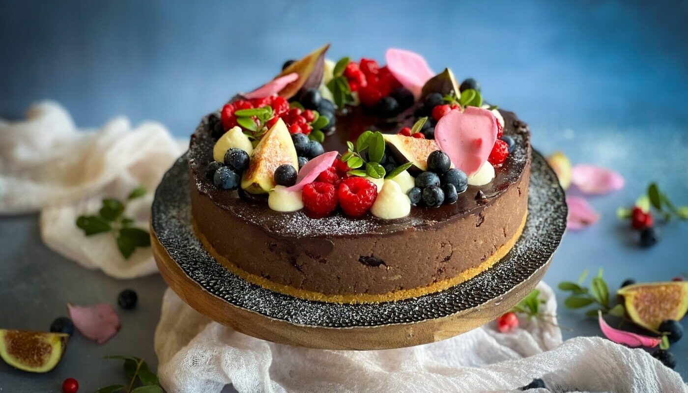 Два торта быстрого приготовления из разряда «Гость на пороге»:  30 минут и десерт готов