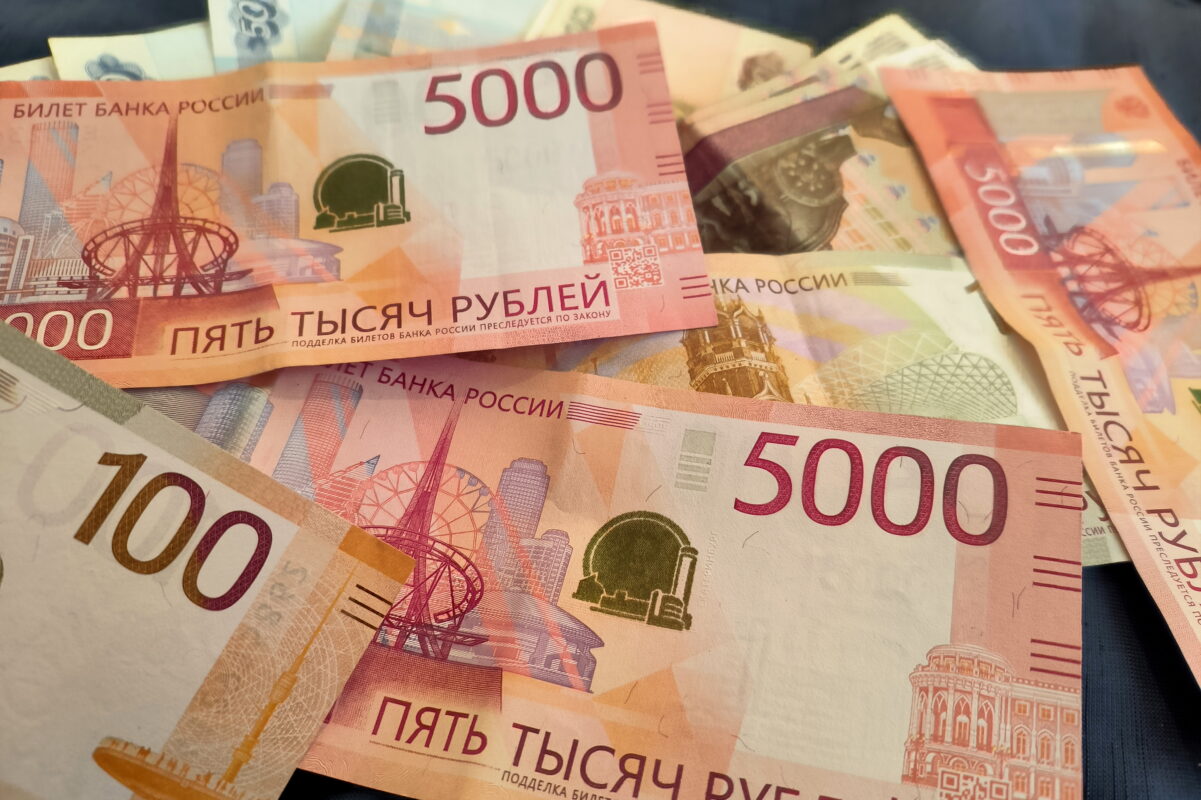 Директор вологодской столовой утаил 4 миллиона рублей