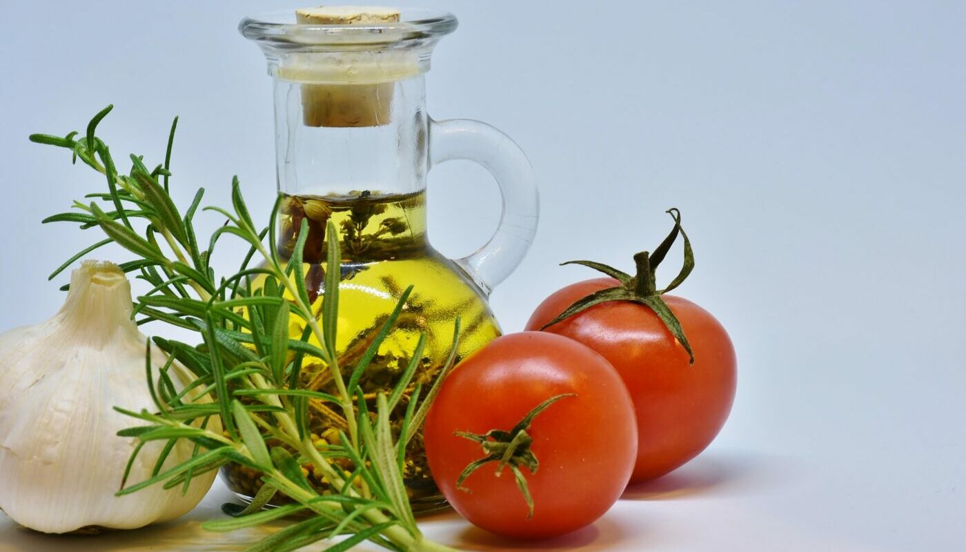 Кожа сияет, а морщины уходят: вместо крема теперь использую этот популярный продукт