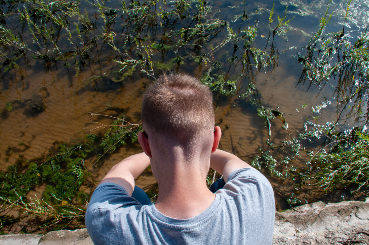 “Ты жив?”: В Китае набирает популярность приложение для одиноко живущих людей