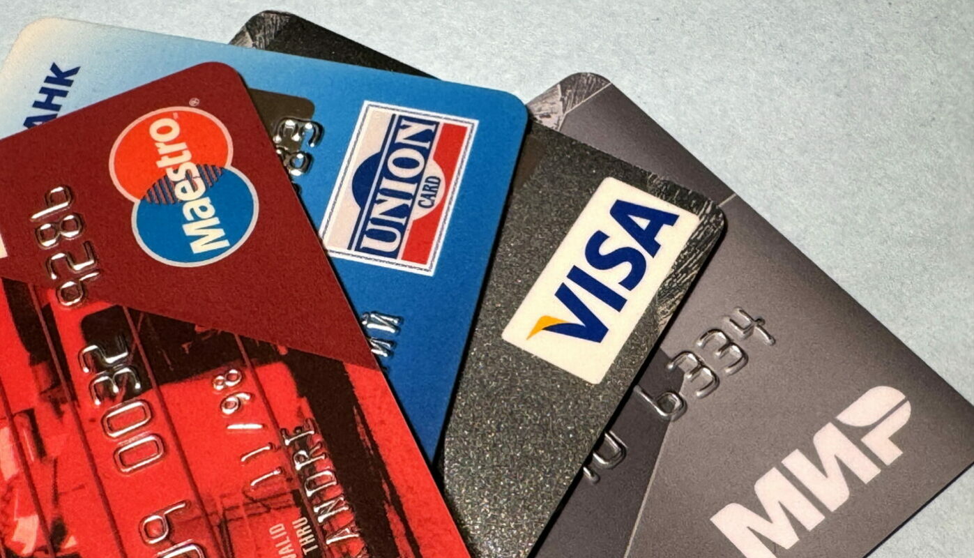 Это сэкономит не одну тысячу рублей. В России запретили автоматическое списание средств