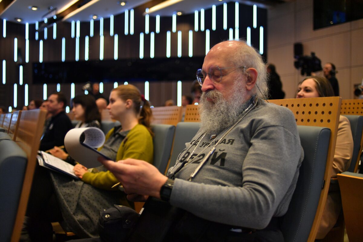 Анатолий Вассерман раскритиковал методику преподавания иностранных языков в школе