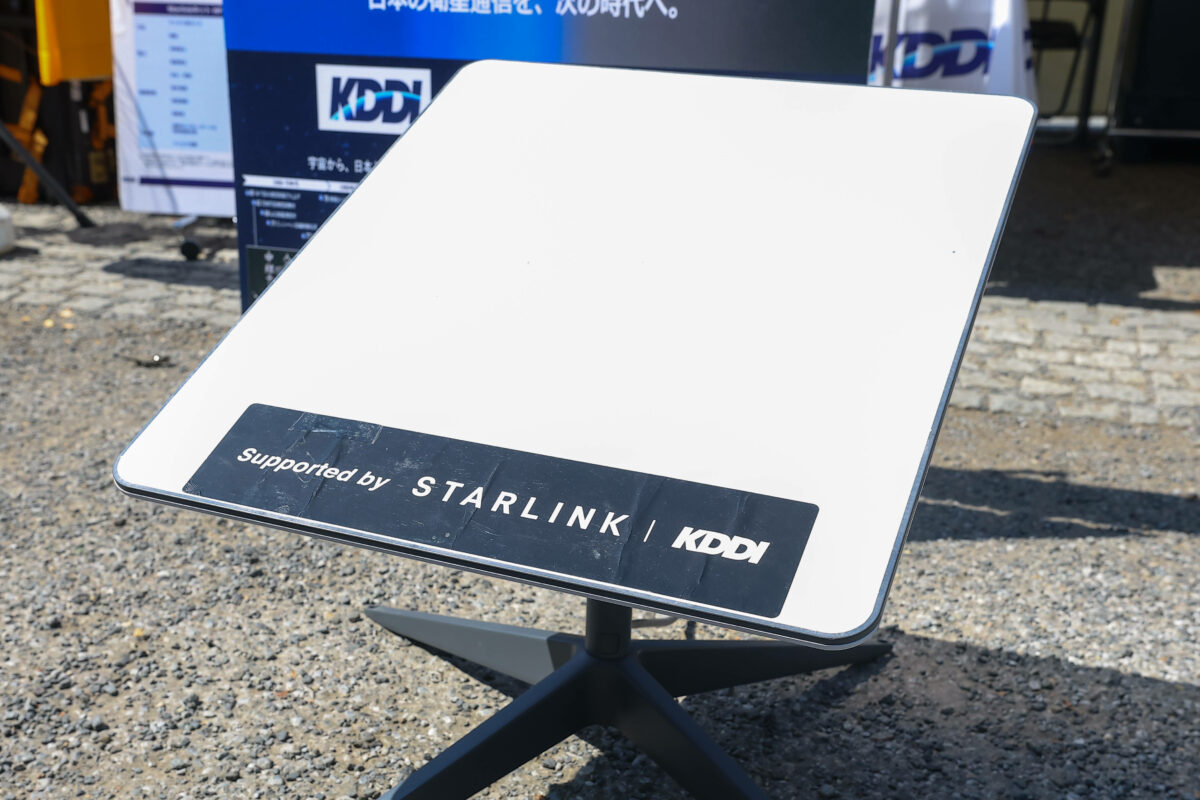 Звездные войны это уже реальность. Китайские спутники начали охоту на спутники Starlink, чтобы вывести их из строя