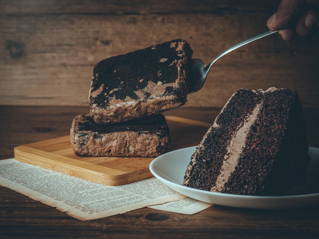 Шоколадный торт «Банановый принц»: духовка не нужна, печем быстро и просто