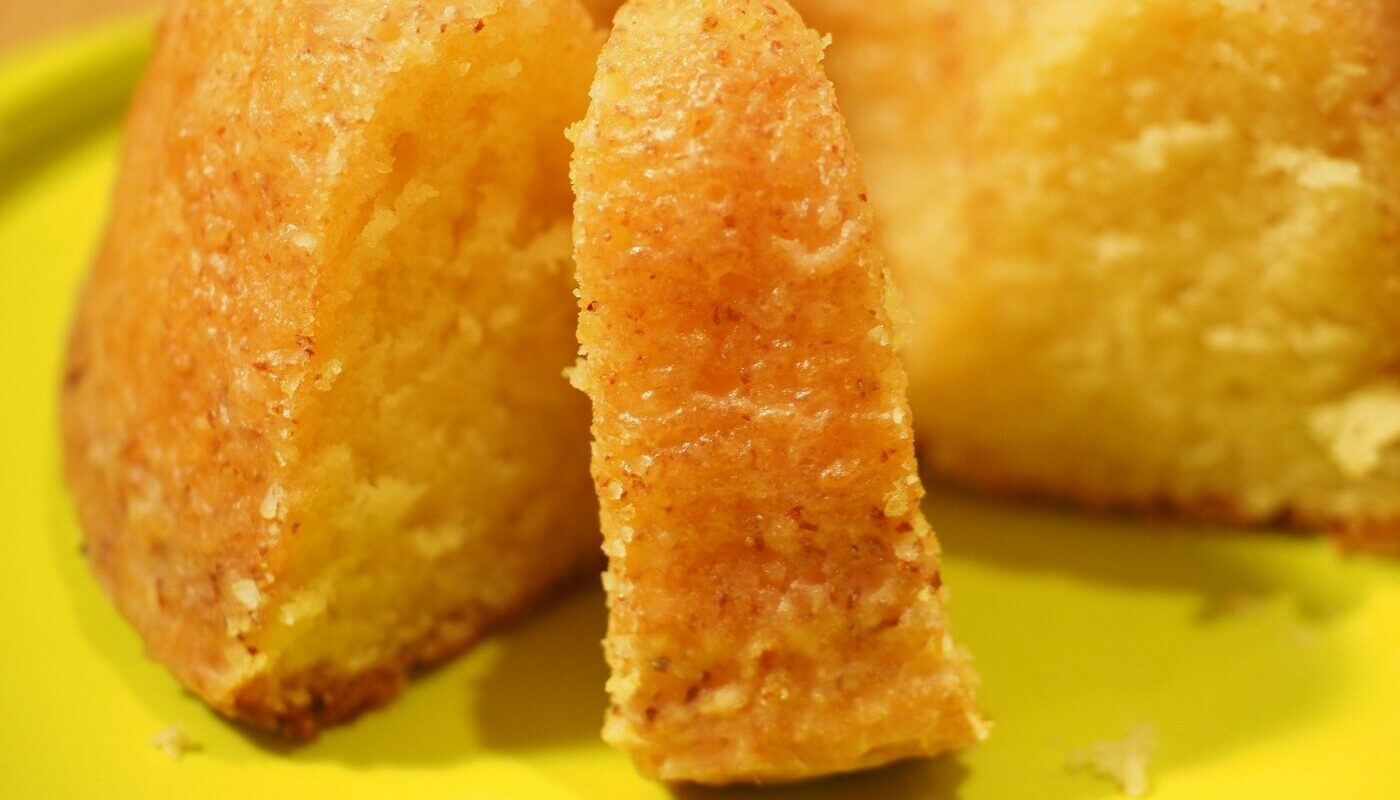 Ароматный пирог с мандаринами на Рождество