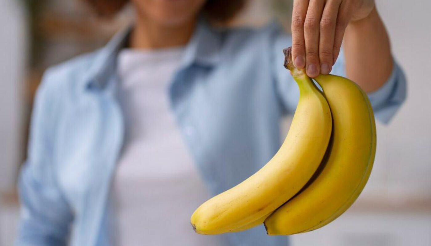 Инструкция как правильно очистить банан от кожуры