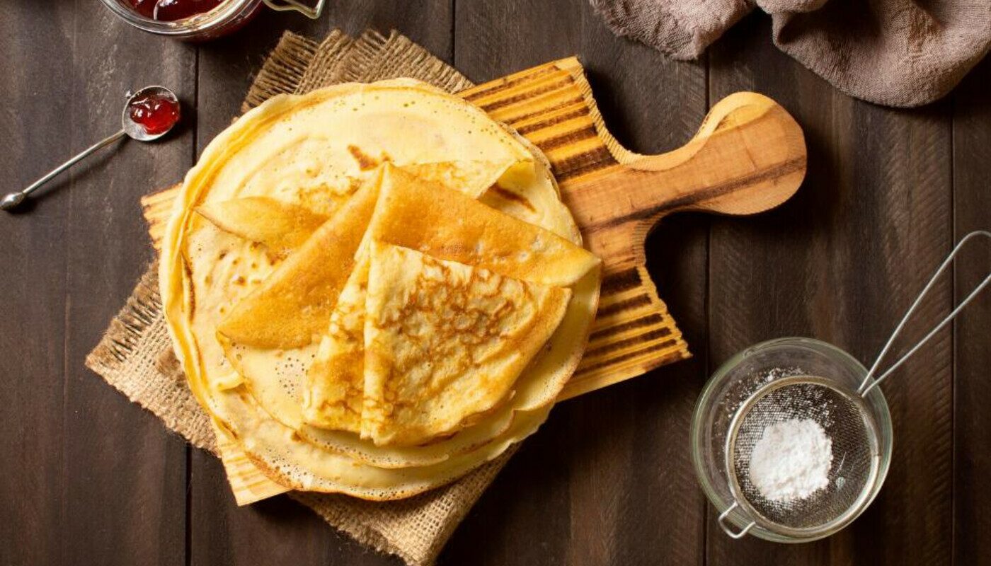 Тонкие скороспелые блины на Масленицу. Их приготовит даже тот, кто не умеет готовить
