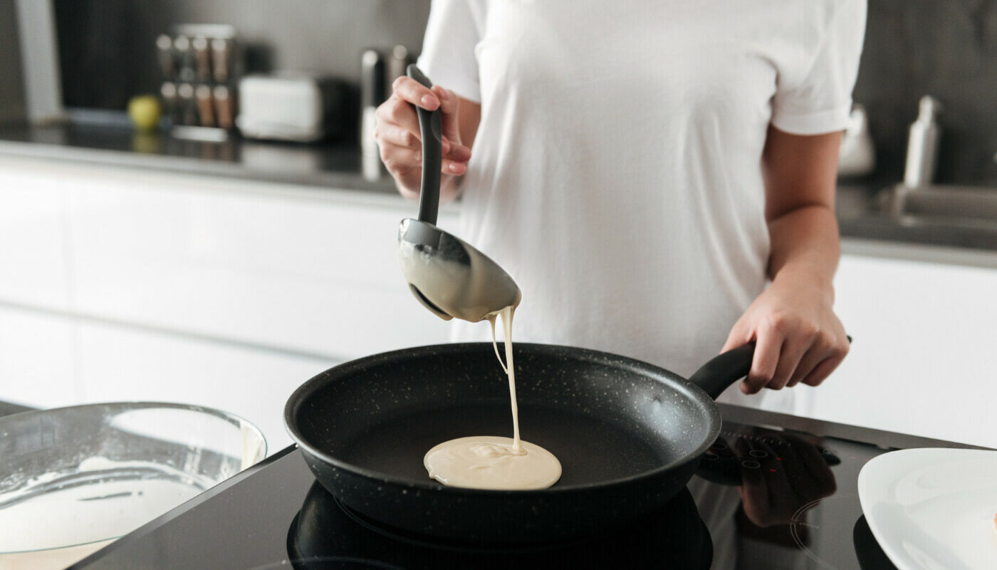 Инструкция как правильно пожарить блины на сковородке