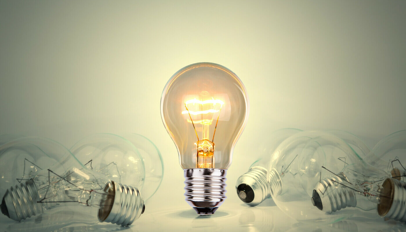 Инструкция как правильно заменить лампочку накаливания в светильнике