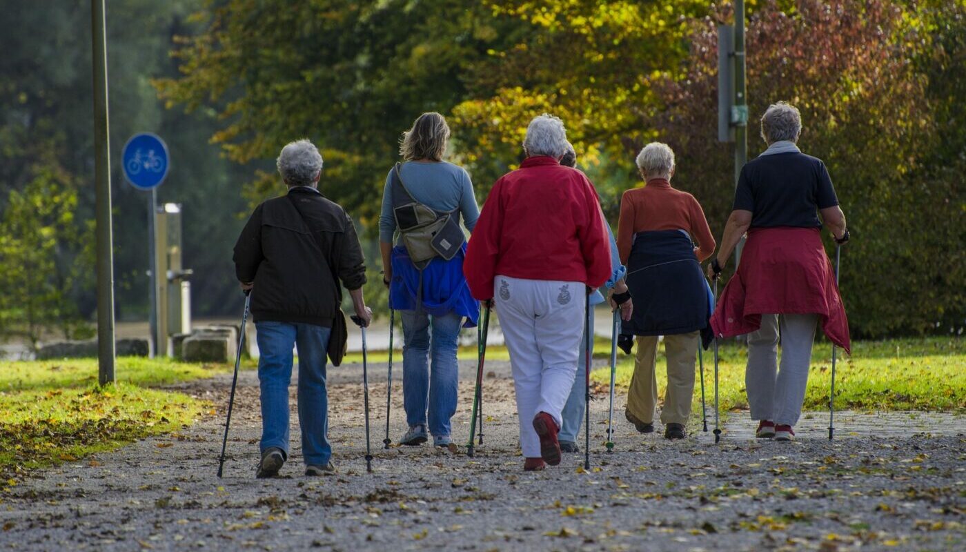 Палки больше не нужны: этот метод заменит скандинавскую ходьбу