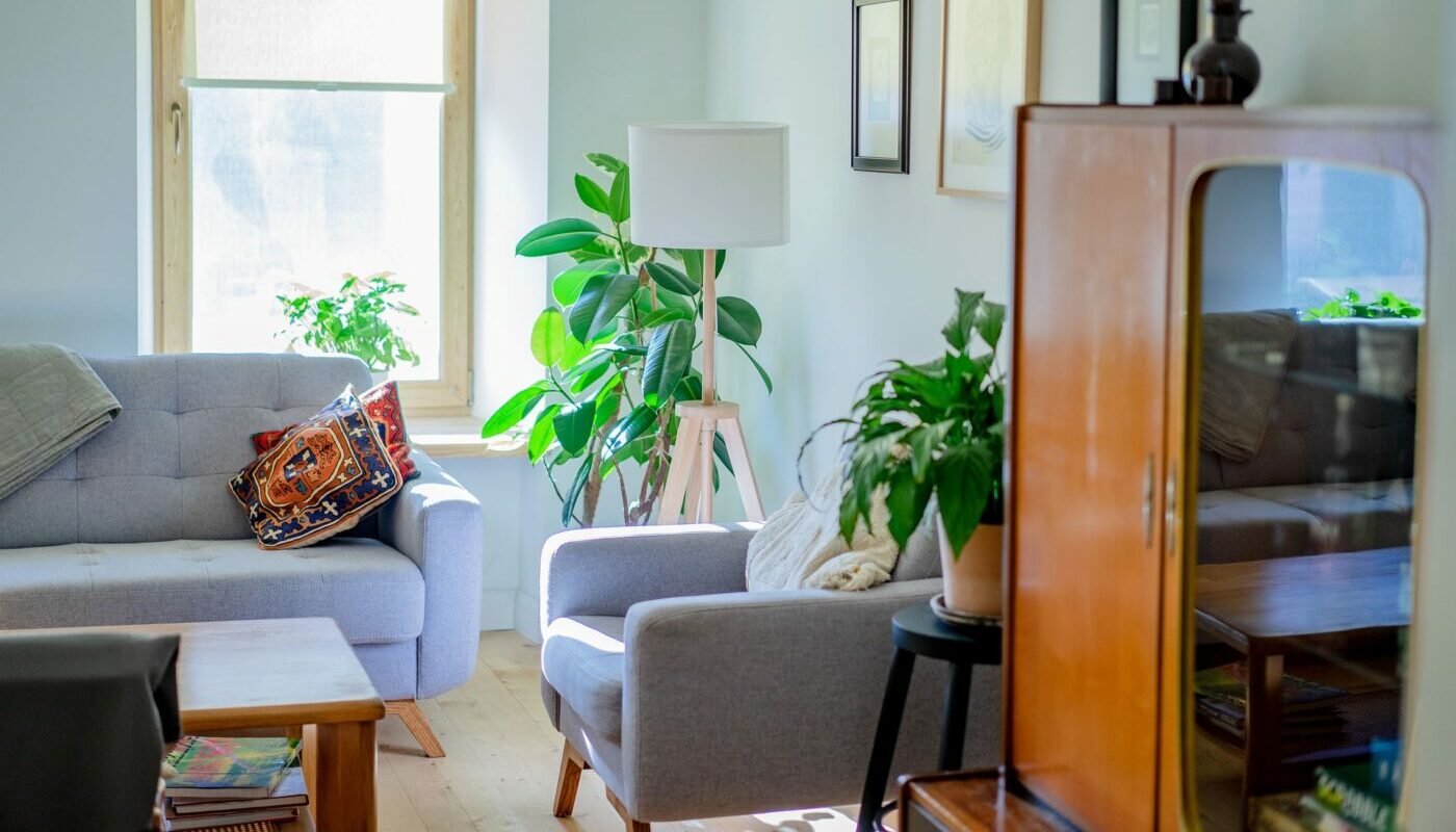 Как жить в квартире 25 м. кв. и иметь свободное пространство: перенимаем опыт жителей Гонконга