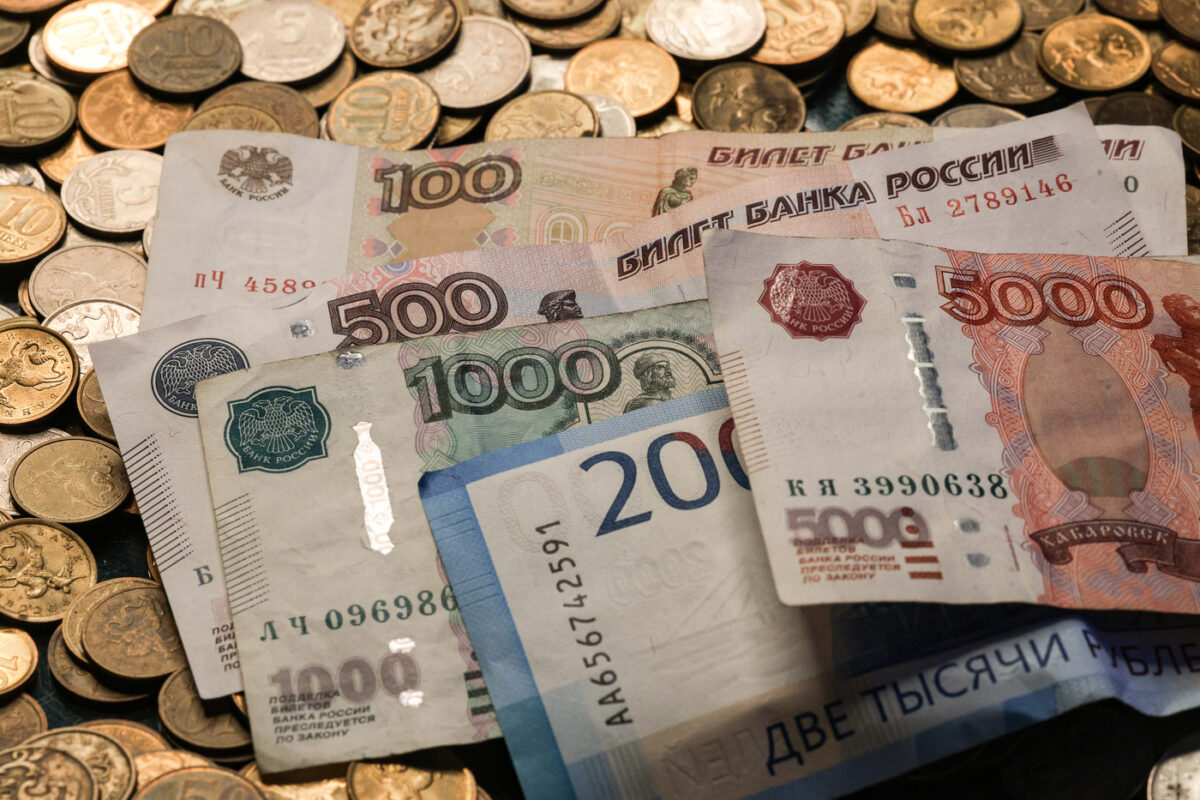 Проверят все до копейки. Банки обяжут передавать ФНС всю информацию о доходах россиян