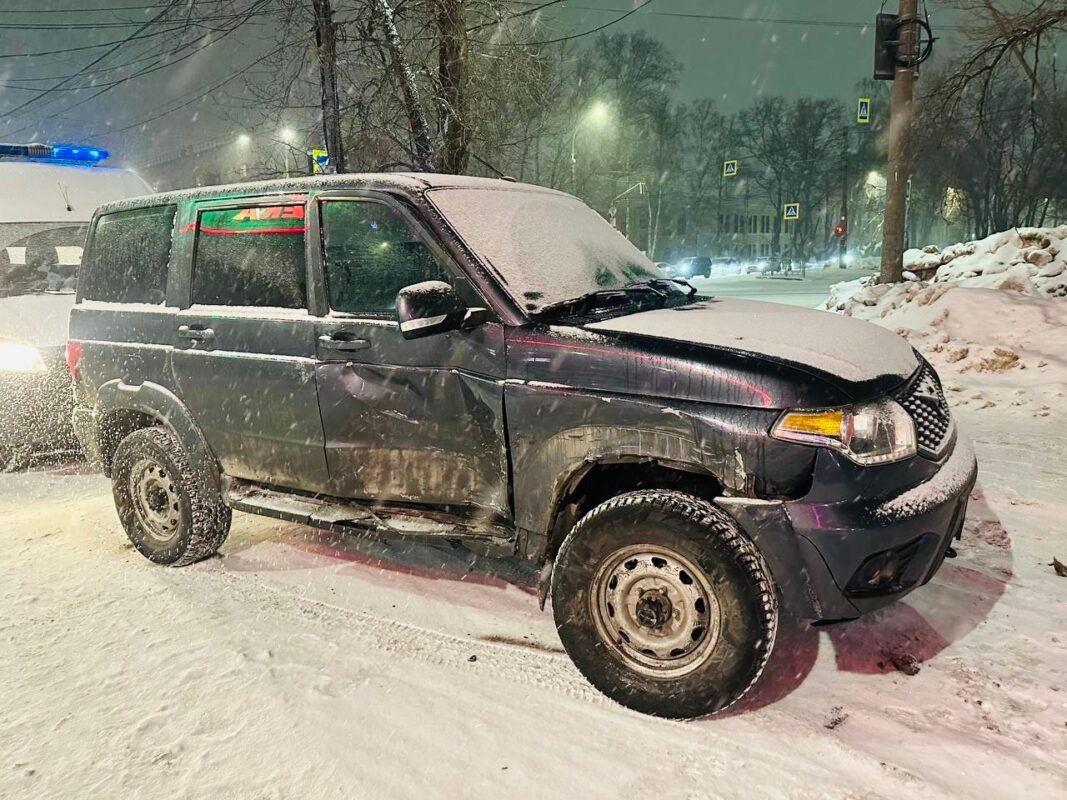 В Вологде ищут водителя иномарки, скрывшегося с места ДТП