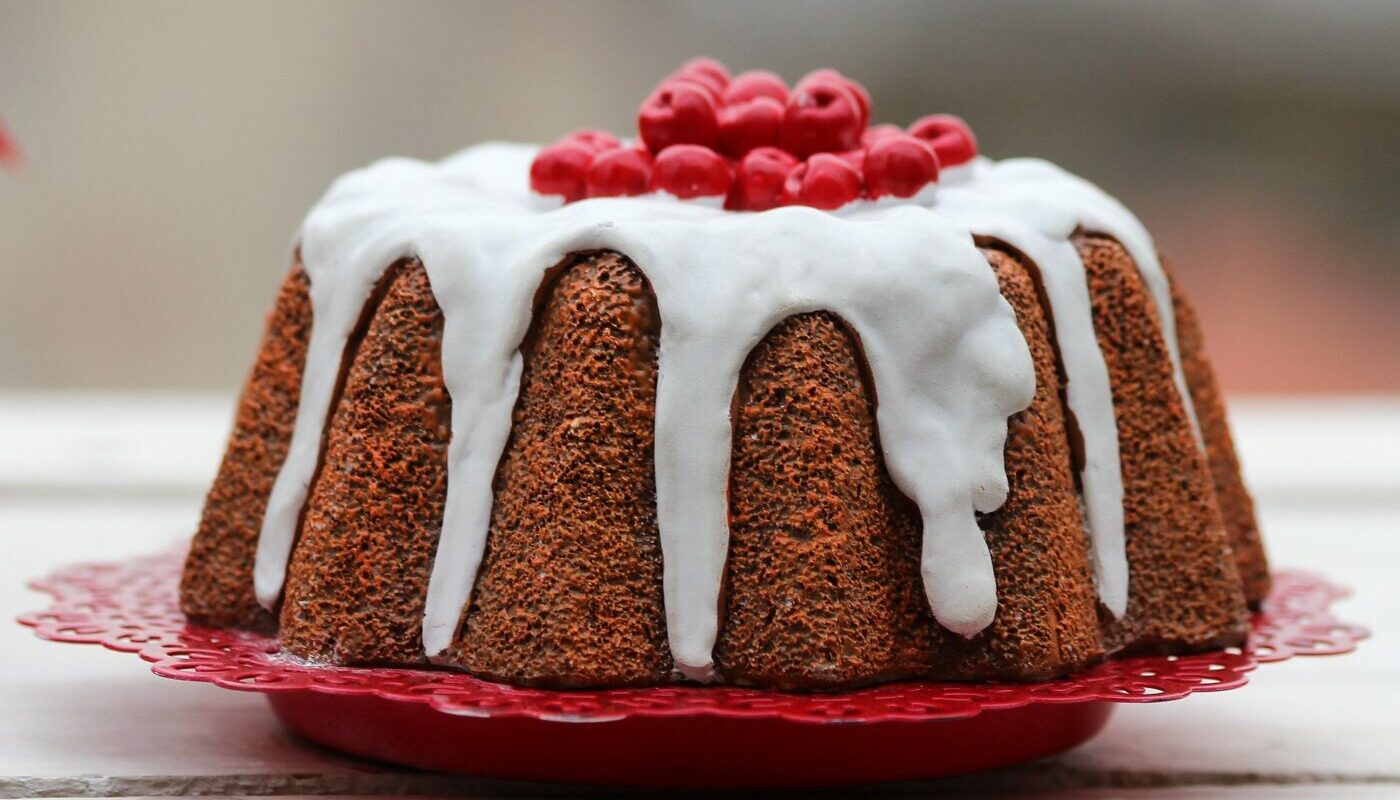 Весенний кекс «Черемуха»: влажный десерт с утонченным ароматом