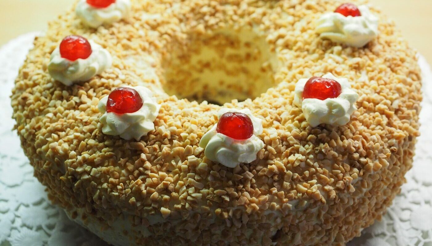 Торт на вечер: без духовки, простой рецепт для изящного чаепития