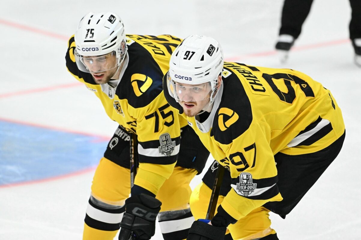 Хоккейная «Северсталь» проиграла оба выездных матча в серии плей-офф