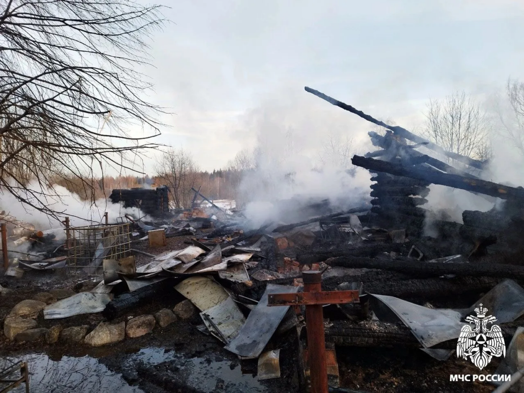 Под Вологдой мужчина сгорел в своём доме