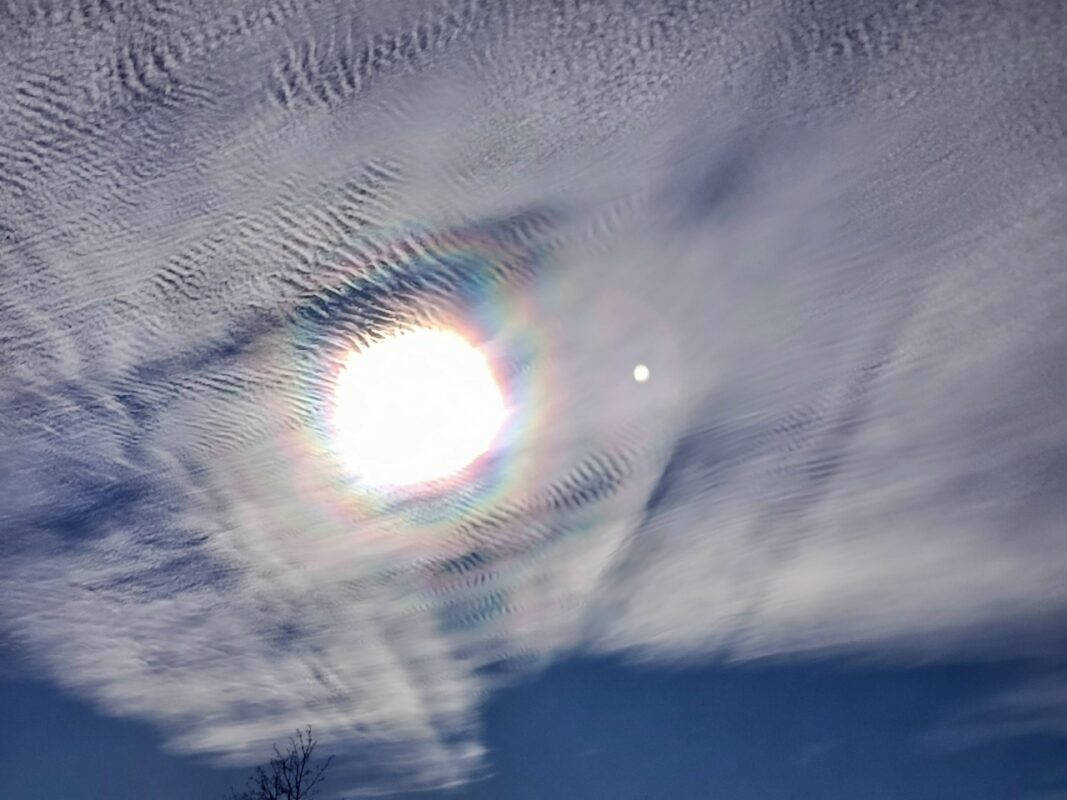 Необычное природное явление заметили на западе Вологодчины