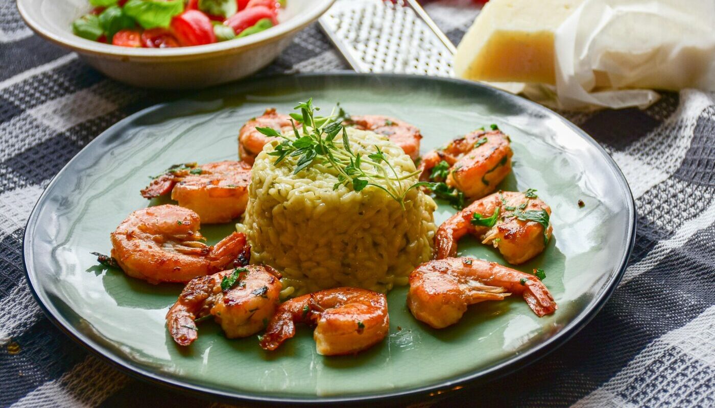 Ризотто с креветками по рецепту из Италии: подойдет для легкого романтичного ужина