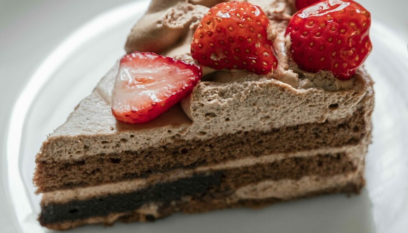 Роскошный шоколадный ПП-торт: эксклюзивный десерт для похудения