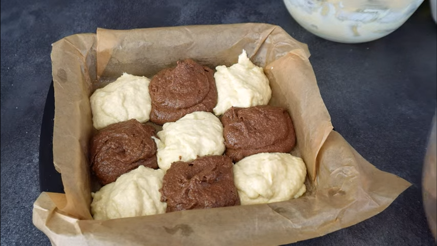 Десерт «Пятнашки»: нестандартный пирог почти без муки и дрожжей