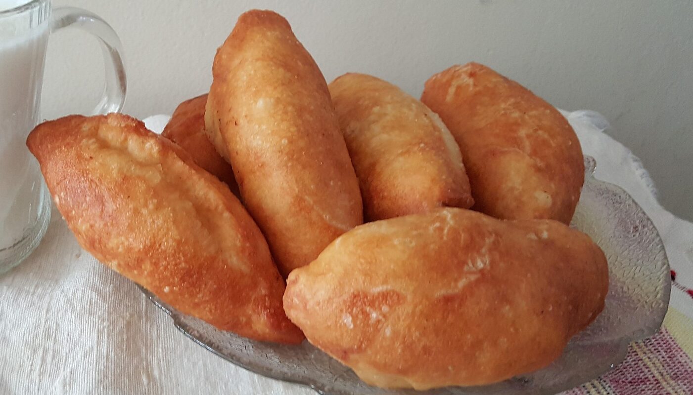 Те самые пирожки «Тошнотики» из советского союза: ностальгическое угощение СССР