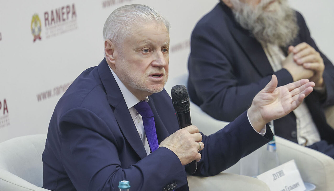 Глава «Справедливой России» Сергей Миронов требует проверить экологическую ситуацию в Череповце