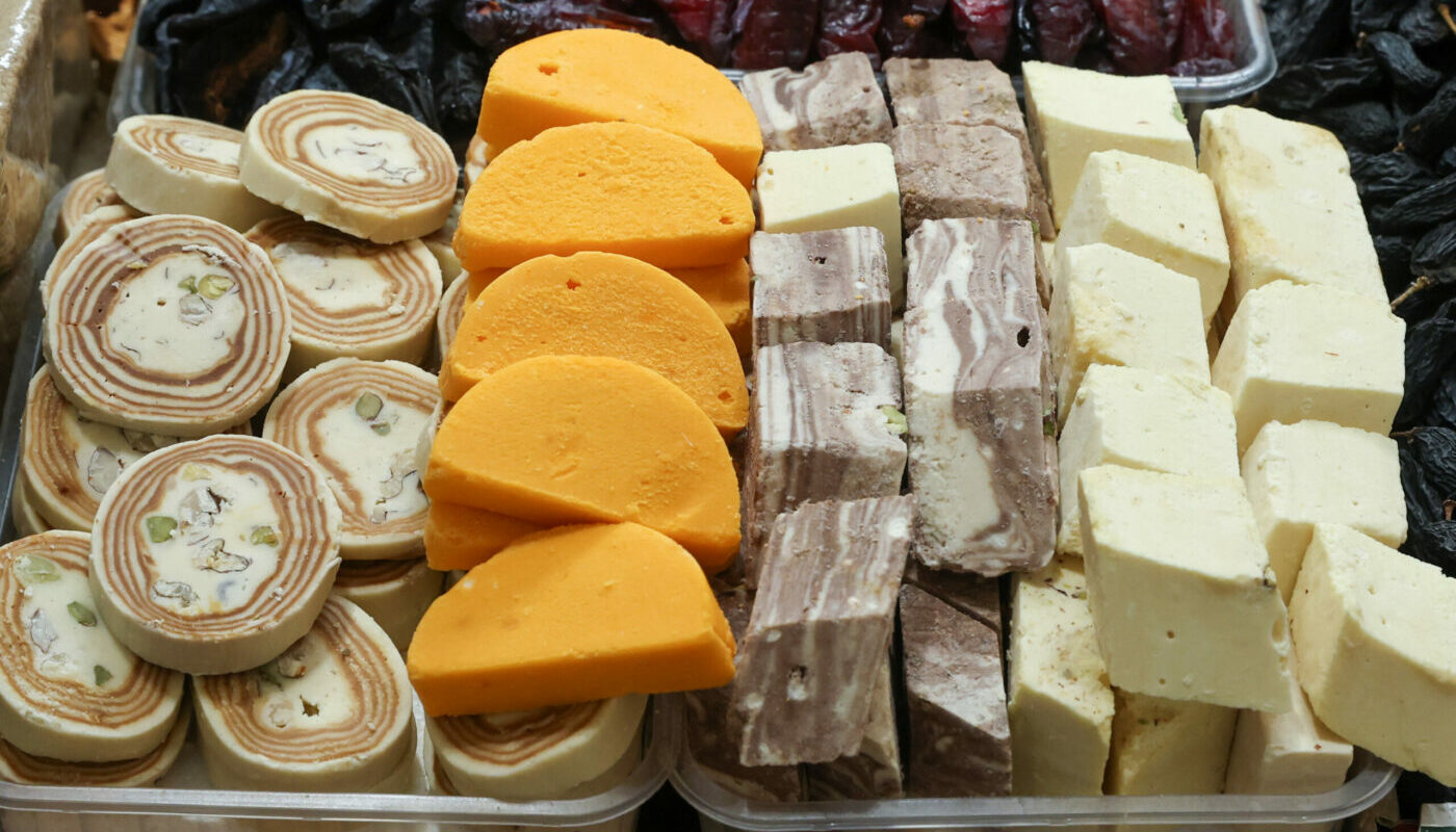 Домашние гозинаки: всего 3 продукта и десерт из солнечной Грузии готов