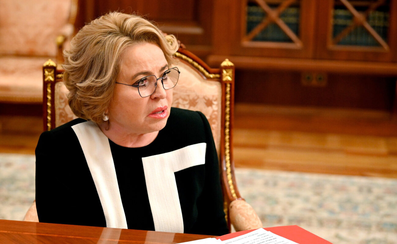 Валентина Матвиенко предложила создавать в России корпоративные службы знакомств