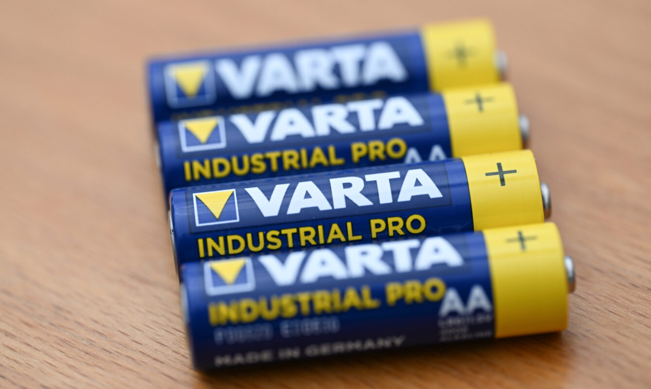батарейки Varta