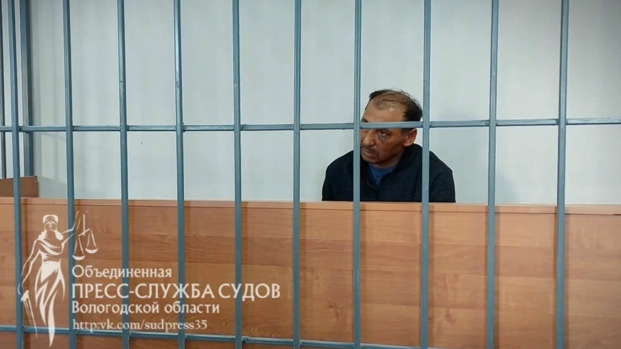 Вологжанина осудили за смертельное ранение из пистолета в кафе