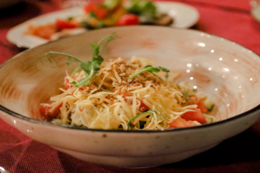 Салат с мясом «Универсальный»: горячее блюдо, холодная закуска и начинка для лаваша