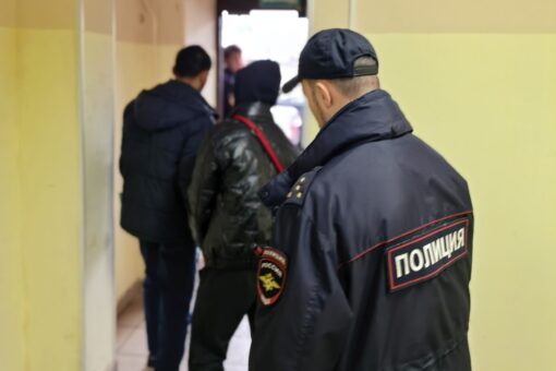 В Череповце выдворят двух мигрантов